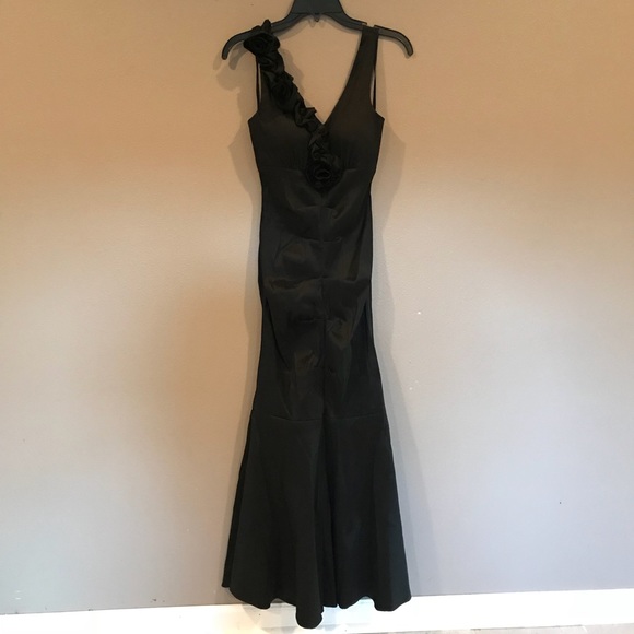 Rory Black Formal Dress - Picture 1 of 8